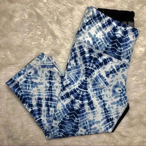 Victoria’s Secret Knockout Capri Crop Leggings SM